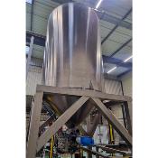 Cuve inox verticale env. 6000 Litres