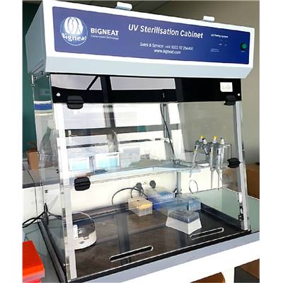 Station PCR et Cabine par stérilisation UV BIGNEAT