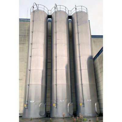 3 Silos Aluminium env. 100000 Litres