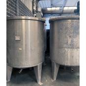 Cuve verticale agitée inox 316L env. 2300 Litres